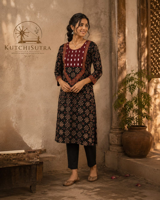 Black & Maroon Ethnic Motif Straight Long Kurta