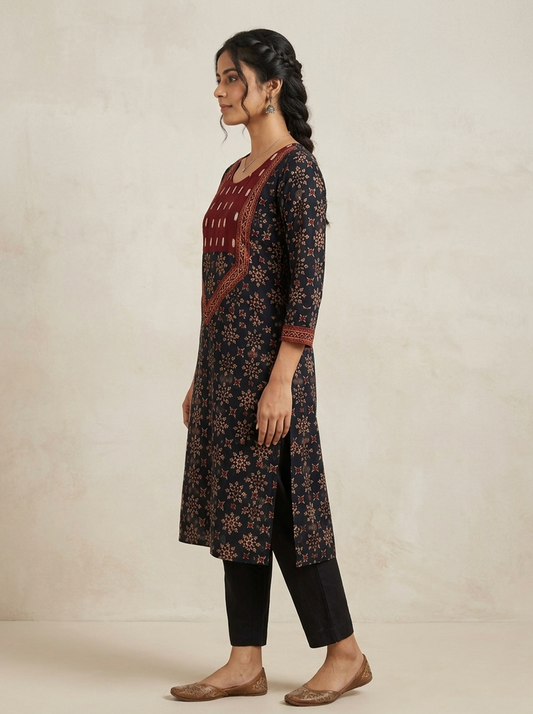 Black & Maroon Ethnic Motif Straight Long Kurta