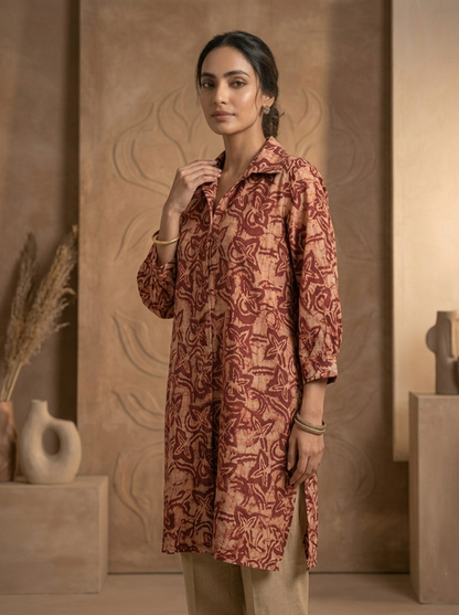 Kutchisutra Women's Maroon & Beige Batik Printed Fusion Tunic Kurti